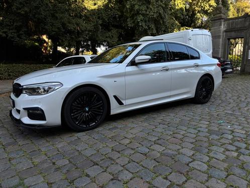 Bmw Serie 540d G30, Auto's, BMW, Particulier, 5 Reeks, Open dak, Diesel, Automaat, Alcantara, Ophalen
