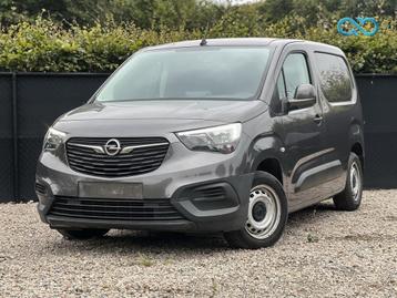 Opel Combo 1.5 Ltr. Diesel 102 pk Euro 6d temp 1ste eigenaar beschikbaar voor biedingen