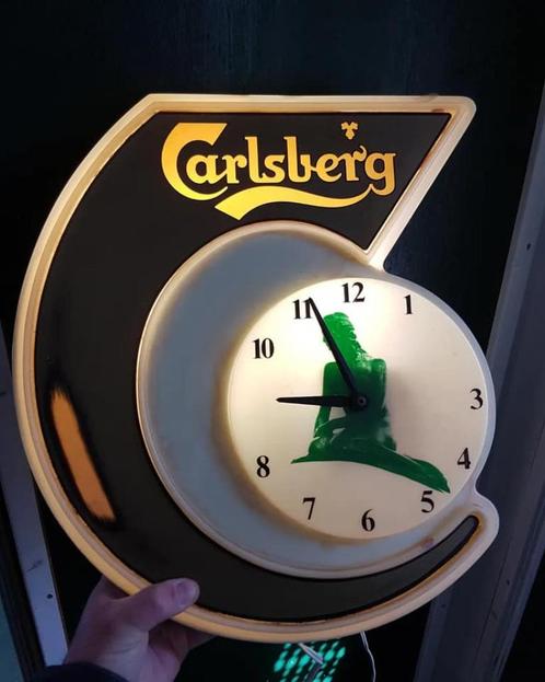 Vintage reclame klok van Deense biermerk Carlsberg🍺, Verzamelen, Merken en Reclamevoorwerpen, Gebruikt, Lichtbak of (neon) lamp