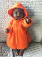 196. Babyborn: Nieuw oranje fleece manteltje, Kinderen en Baby's, Speelgoed | Poppen, Ophalen of Verzenden, Nieuw, Babypop