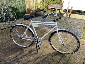 Heren fiets beschikbaar voor biedingen