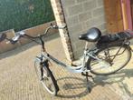 Elektrische damesfiets, Fietsen en Brommers, Elektrische fietsen, Gebruikt, 47 tot 51 cm, 30 tot 50 km per accu, Ophalen