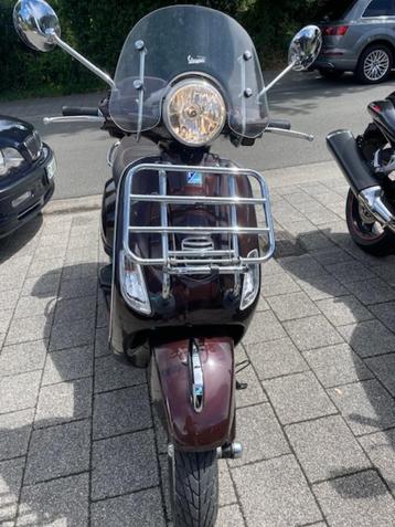 Vespa LX 125 ** NIEUWSTAAT beschikbaar voor biedingen