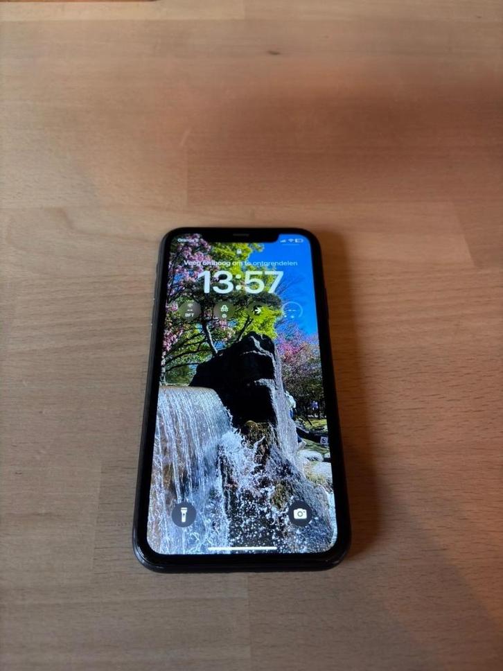 iPhone 11, Télécoms, Téléphonie mobile | Apple iPhone, Comme neuf, 64 GB, Sans abonnement, Sans simlock, iPhone 11, Noir, Enlèvement