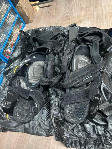 Cti Knie braces beschikbaar voor biedingen