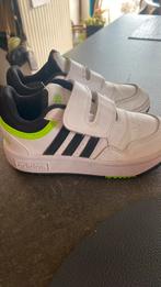 Sneakers Adidas maat 26, Jongen of Meisje, Gebruikt, Ophalen of Verzenden, Sportschoenen