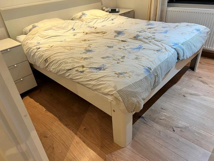 Hoge Auping Auronde twee persoonsbed, Huis en Inrichting, Slaapkamer | Complete slaapkamers, Zo goed als nieuw, Tweepersoons, Ophalen