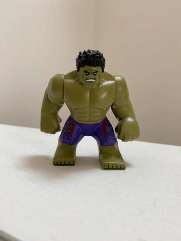 Lego Hulk - paarse broek Avengers beschikbaar voor biedingen
