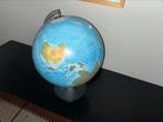 petit globe terrestre