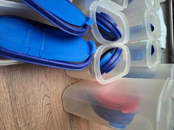 Tupperware voorraaddozen beschikbaar voor biedingen