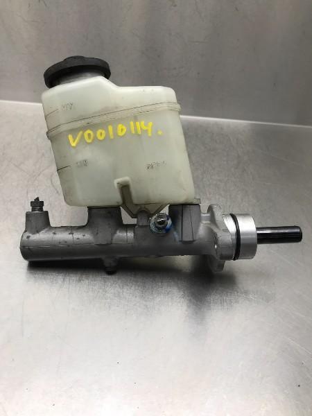 HOOFDREMCILINDER ABS Toyota Camry (CV30) (01-2001/11-2006), Auto-onderdelen, Remmen en Aandrijving, Toyota, Gebruikt