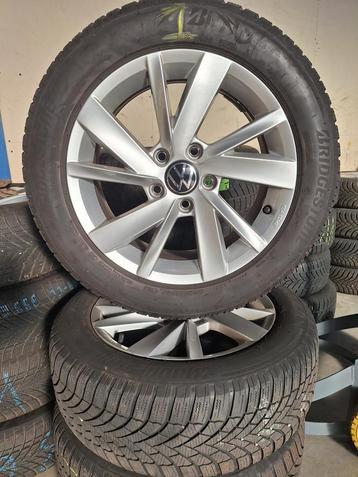 Volkswagen Golf Winterset 16 Inch Origineel  beschikbaar voor biedingen