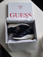 Chaussures guess taille 38, Ophalen