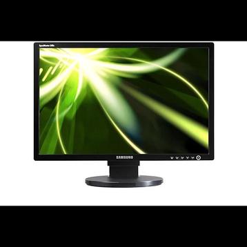 2 Samsung 24p- en Lenovo 15p-schermen  beschikbaar voor biedingen