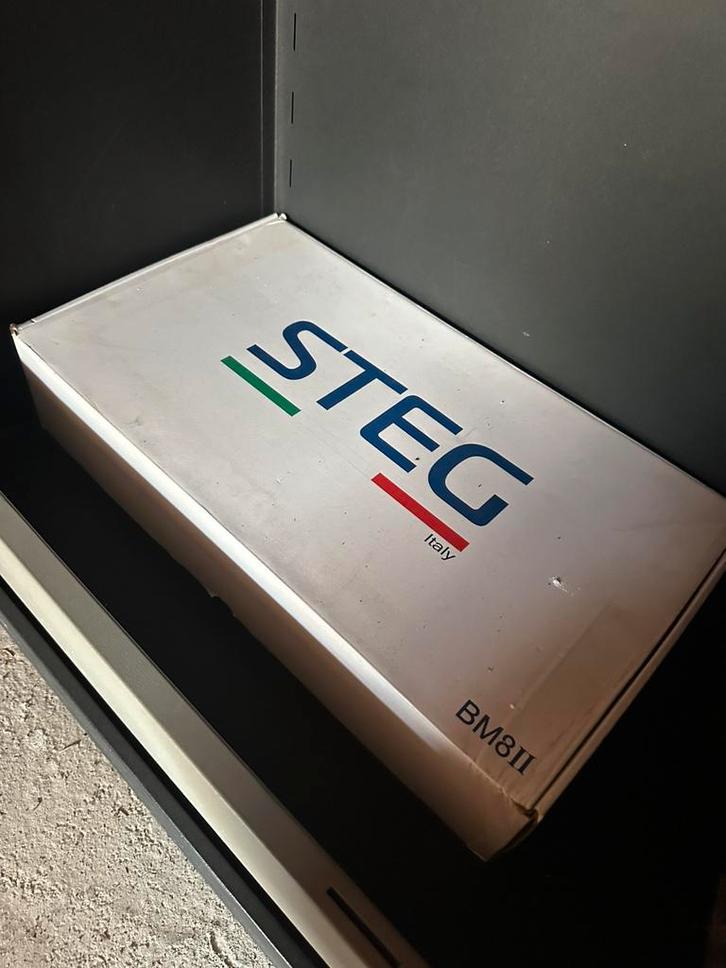 Steg bm8ii bmw underseat woofers, Auto diversen, Autospeakers, Zo goed als nieuw, Ophalen