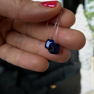 Oorbellen saffier wit goud 18k beschikbaar voor biedingen
