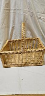 rieten mand, Ophalen, Mand, Zo goed als nieuw, Riet