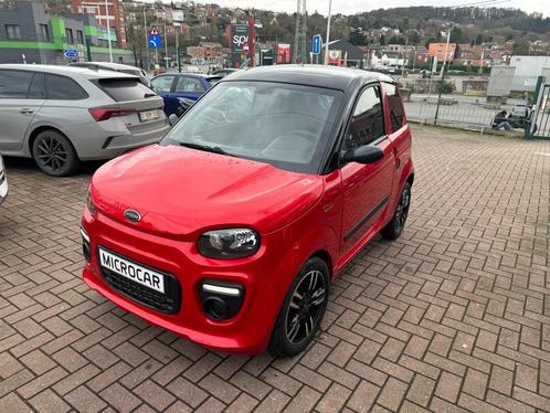 MICROCAR MGO 6 MUST PROGRESS 13995€, Auto's, Overige Auto's, Bedrijf, Achteruitrijcamera, Bluetooth, Centrale vergrendeling, Elektrische ramen