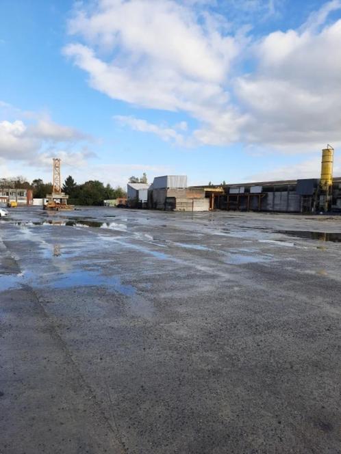 Buiten terrein voor aannemers, Zakelijke goederen, Bedrijfs Onroerend goed