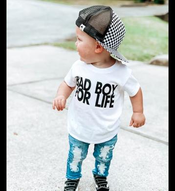 Goedkope dozen kledij kinderen !  beschikbaar voor biedingen