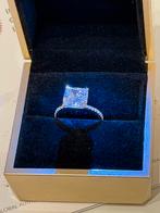Nieuwe gouden ring met VS1 diamant van maar liefst 5.31ct!!, Handtassen en Accessoires, Ringen, Nieuw, Ophalen of Verzenden, 17 tot 18