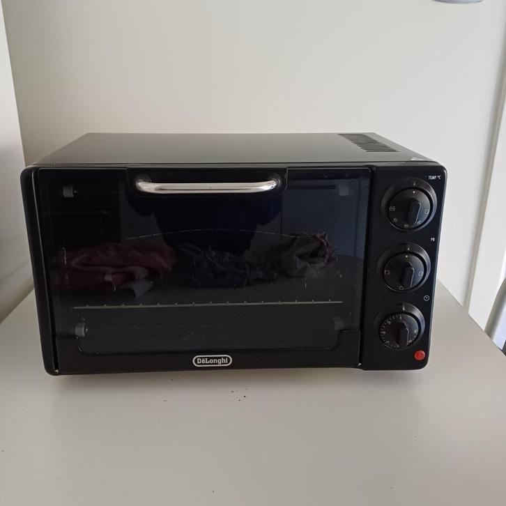 Mini oven Delonghi, Elektronische apparatuur, Ovens, Zo goed als nieuw, Vrijstaand, Oven met grill, Ophalen