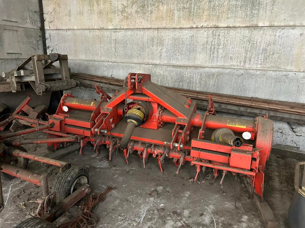 ploeg, beerton, frees Kuhn, Articles professionnels, Agriculture | Outils, Enlèvement