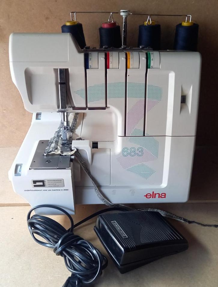 Surjeteuse ELNA, Etat parfait + Garantie, Hobby & Loisirs créatifs, Machines à coudre & Accessoires, Surjeteuse, Enlèvement ou Envoi