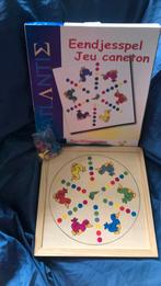 Jeu (plateau en bois, jetons en plastique) NEUF, Neuf