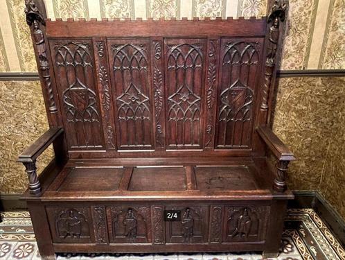 Rijk Gebeeldhouwde Eikenhouten Hal bank in Gotische Stijl., Antiek en Kunst, Antiek | Meubels | Stoelen en Sofa's, Ophalen