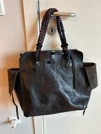 Let & her leren tas, Ophalen, Zo goed als nieuw