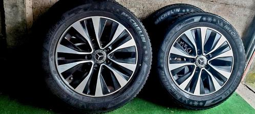 Mercedes CLA/klasse A/B velgen met winterbanden in goede sta, Auto-onderdelen, Banden en Velgen, Band(en), Winterbanden, 16 inch