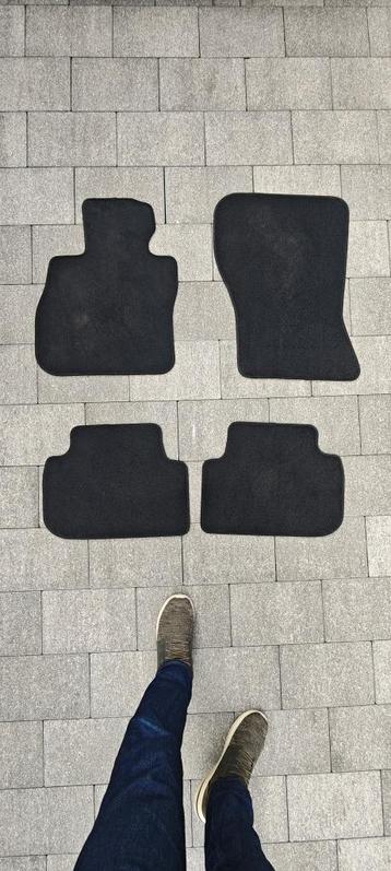 Tapis BMW Série F70 originaux beschikbaar voor biedingen