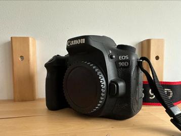 Appareil photo Camera Canon 90D, état impeccable beschikbaar voor biedingen