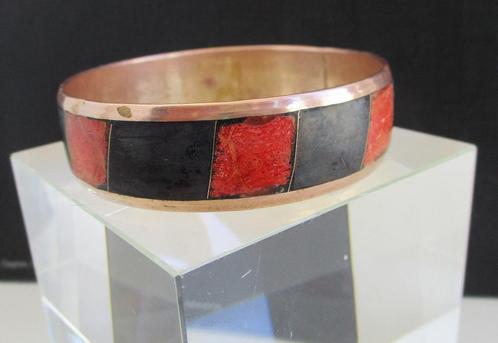 KA02 : Koraal-Onix 2 cm - Ø7cm.- binnenmaat 6,6 cm.-1970-‘80, Handtassen en Accessoires, Tassen | Damestassen, Nieuw, Overige typen