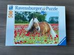 Ravensburger puzzle 500 stuks paard in klaprozen., Hobby en Vrije tijd, Ophalen of Verzenden, 500 t/m 1500 stukjes, Zo goed als nieuw