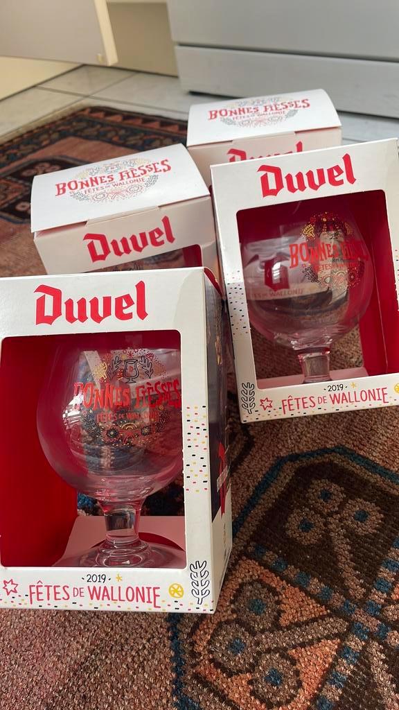 Verre a bière, Collections, Verres & Petits Verres, Neuf, Enlèvement