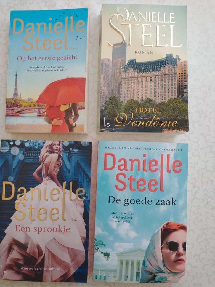 Romans Danielle Steel, Livres, Romans, Utilisé, Enlèvement