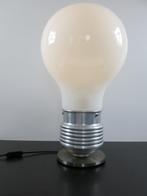 Nuova Elleluce design lamp Italië no.938 1980, Antiek en Kunst, Ophalen