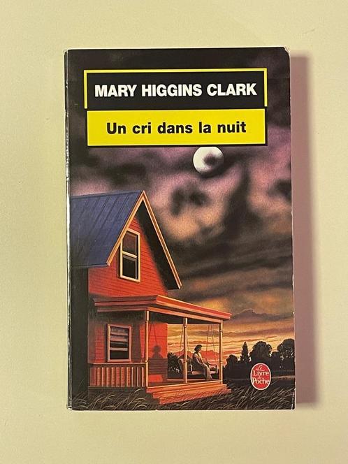 Un cri dans la nuit - Mary Higgins Clark - roman - bon état, Livres, Policiers, Comme neuf, Adaptation télévisée, Enlèvement ou Envoi