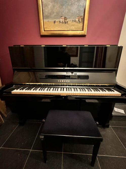 Piano droit Yamaha U2, Musique & Instruments, Pianos, Utilisé, Piano, Noir