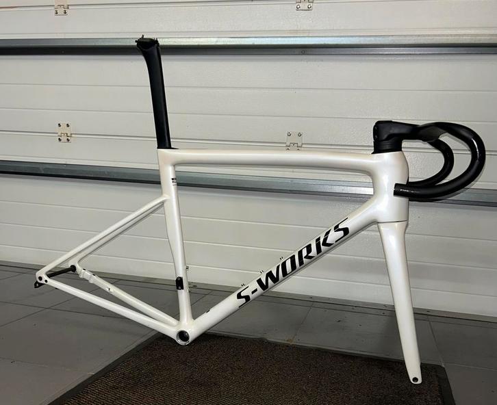 Frameset + cockpit, Fietsen en Brommers, Fietsonderdelen, Zo goed als nieuw, Frame, Ophalen