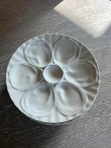 Oyster plates Pillivuyt  beschikbaar voor biedingen