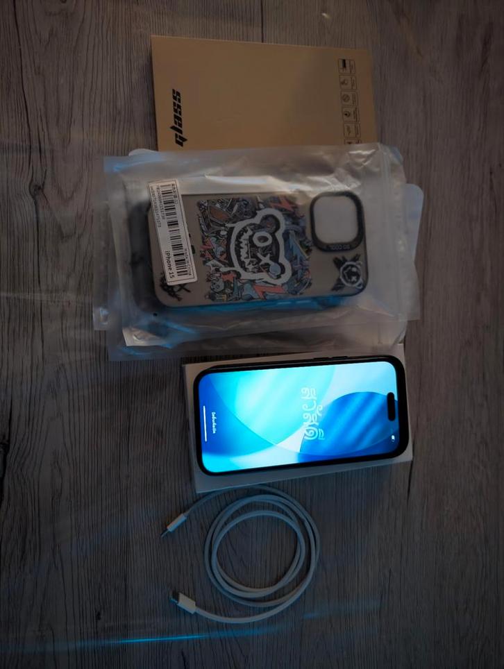 Apple iPhone 15 te koop, Telecommunicatie, Mobiele telefoons | Apple iPhone, Zo goed als nieuw, 128 GB, Zonder abonnement, iPhone 15