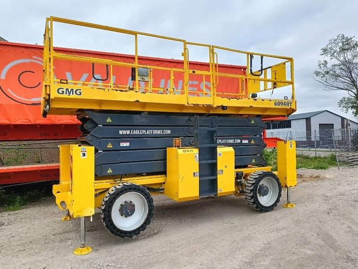GMG 6094-RT schaarhoogwerker platform hi lift 18 m CE, Zakelijke goederen, Machines en Bouw | Liften, Steigers en Ladders