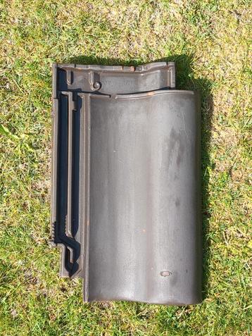 Keramische dakpan DZW Nelskamp dakpannen H15 240-210 beschikbaar voor biedingen