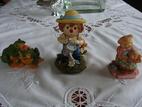 lots de 4 petites figurines Italiennes, Collections, Statues & Figurines, Comme neuf, Autres types, Enlèvement ou Envoi