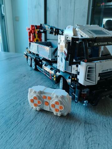 Lego vrachtwagen  beschikbaar voor biedingen