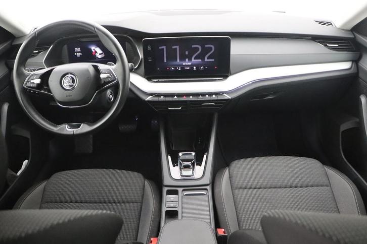 (2DCP475) SKODA OCTAVIA COMBI, Auto's, Skoda, Bedrijf, Te koop, Octavia, ABS, Airbags, Airconditioning, Android Auto, Apple Carplay