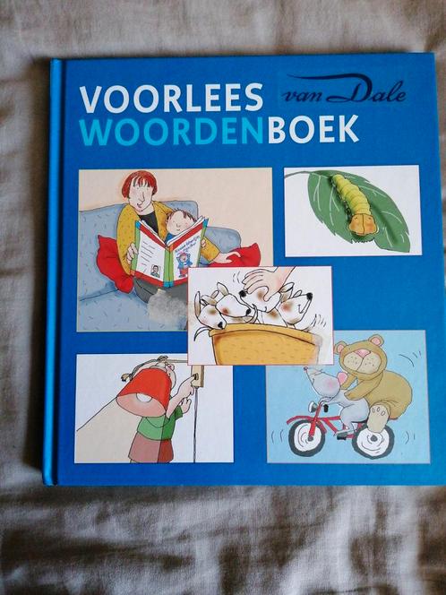 Voorleeswoordenboek Van Dale, Boeken, Kinderboeken | Baby's en Peuters, Zo goed als nieuw, Ophalen